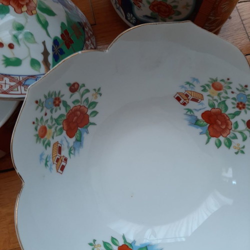 Imari Japanese porcelain set of 4 pieces, new