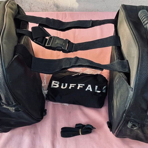 Buffalo Getaway 48L motorcycle saddlebags like new