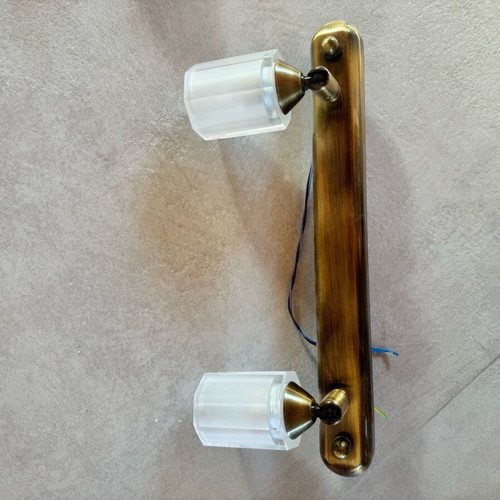 Wall lights like new, pack of 8 pieces