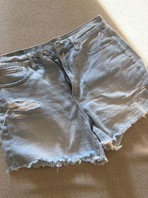 American Eagle Mom Shorts size 8 used, turquoise