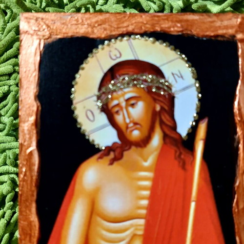 Religious icon 12x20 bronze color like new