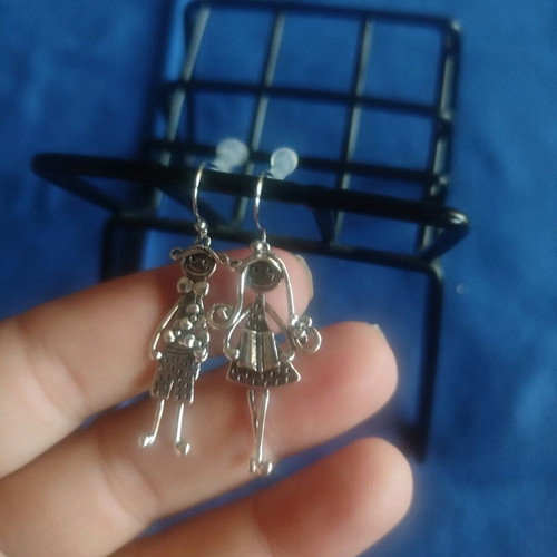 Peg dangling earrings new, silver large pair