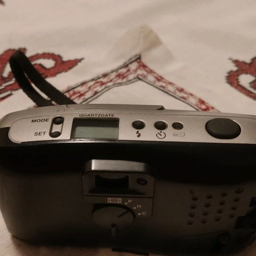 Olympus Newpic AF 200 camera used