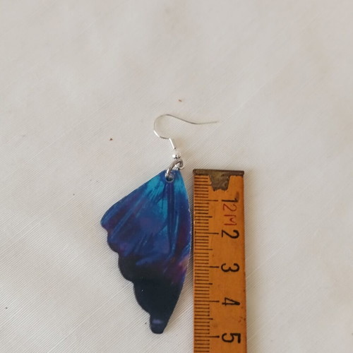 Butterfly wing earrings new, blue plexiglass