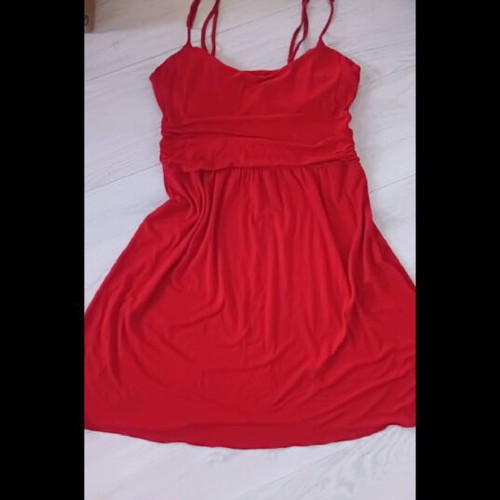 Red mako dress used, size M
