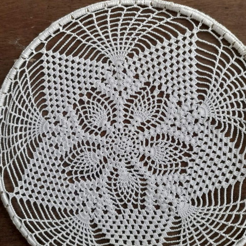 Knitted dreamcatcher in metal hoop new