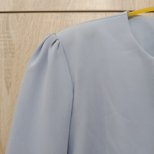 Light Blue Jacket new, size Medium