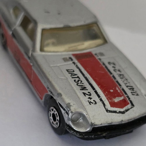 Matchbox 67 Datsun SuperFast 260-Z 2+2 Lesney toy car
