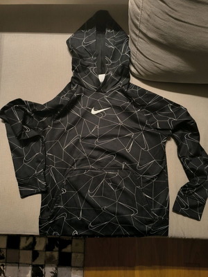 Nike Therma Fit kids shirt like new, black, size 146 cm