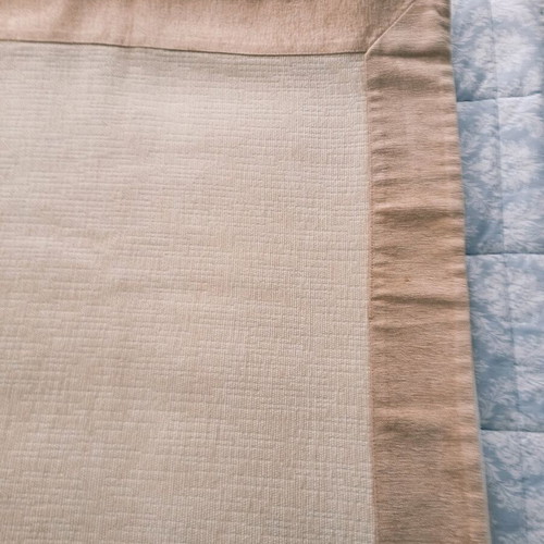 Armchair throw like new, chenille beige 150x150 cm