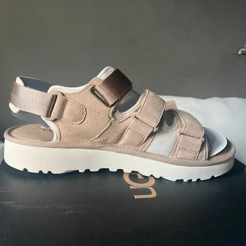 UGG Golden Coast Multistrap Flatform Sandals new, size 42