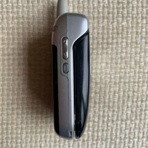 Motorola V300 used mobile phone