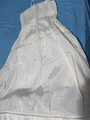 White long summer dress with straps, like new, size medium