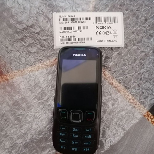 Nokia phone brand new, black, 16GB, up to 7.9 MP camera