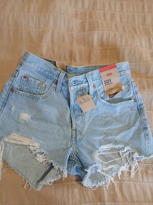 Levi's 501 Κοντά Τζιν Σορτς νέα, μέγεθος 25