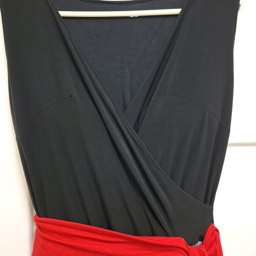 Long dress new with red belt, size M/L, black and gray