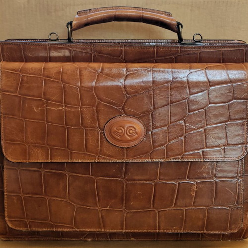 Leather Briefcase 3 Compartments used, brown