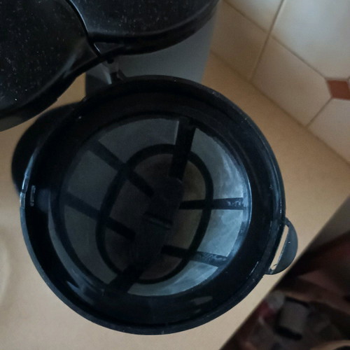 Izzy filter coffee maker like new