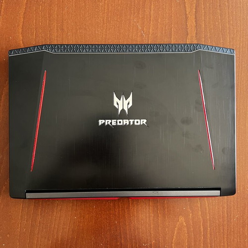 Acer Predator Helios 300 gaming laptop i7 GTX 1060 16GB 2.25TB