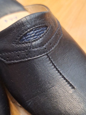Vintage leather slippers new, size 39, black