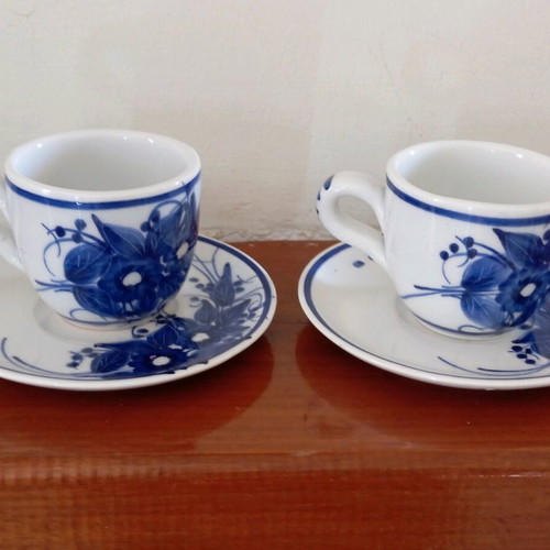 Handmade coffee cups painted by hand, like new, set of 2