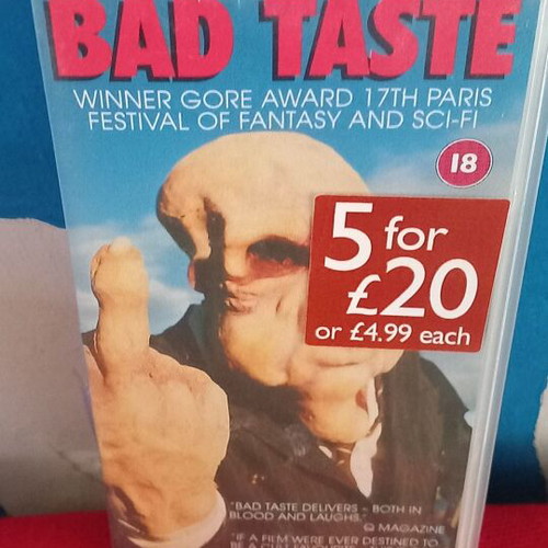 Bad Taste thriller VHS tape, dubbed