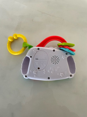 Baby Clementoni κουδουνίστρα πιανάκι σαν καινούργιο