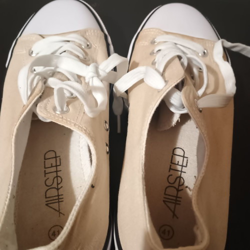 Γυναικεία αθλητικά παπούτσια Airstep νούμερο 41 μπεζ σαν καινούργια