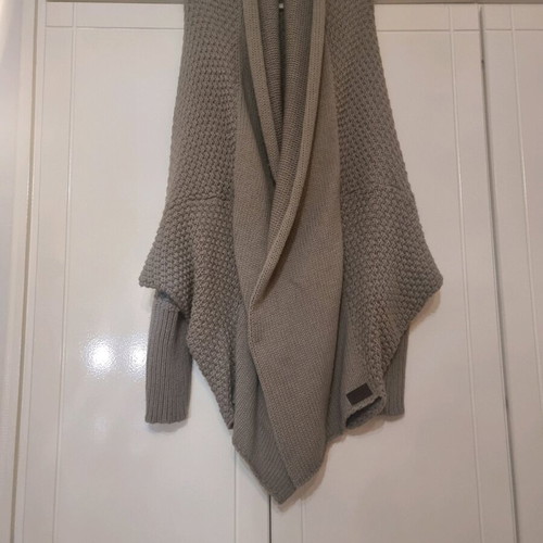 Agel knitted women's cardigan like new, beige, size S