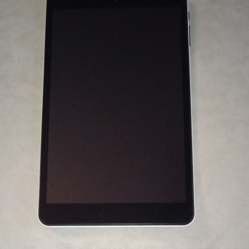 MLS IQ1804 5 tablet like new with 8GB memory card