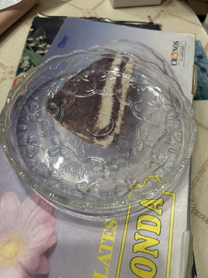 Set of vintage cake plates