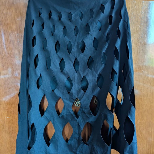 Cutcuutur skirt size medium like new, black