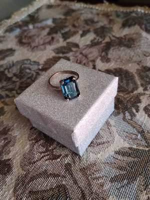 Silver ring with large blue crystal, like new