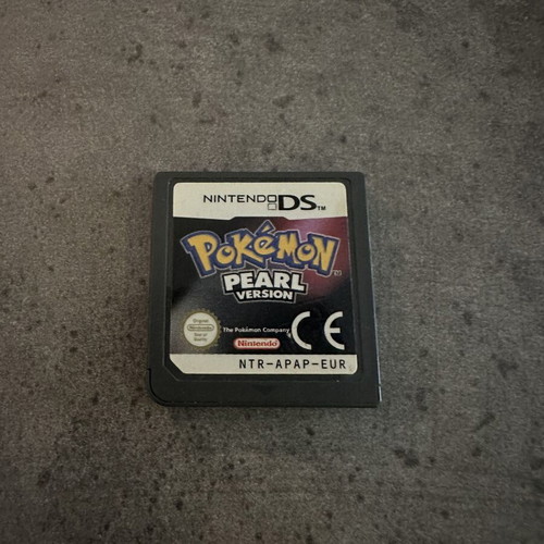 Pokémon Pearl version Nintendo DS game