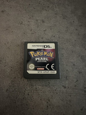 Pokémon Pearl version Nintendo DS game