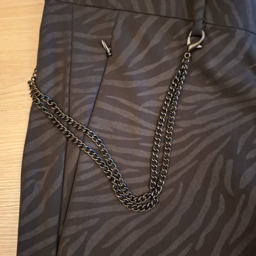 Zara Skinny Pants like new, animal print, black, size 46