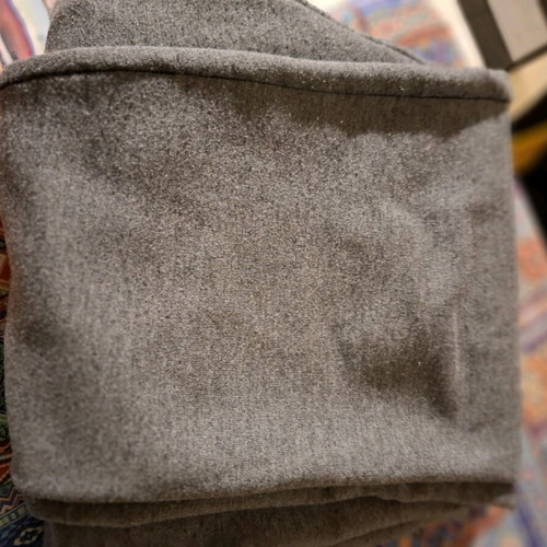 Warm grey leggings like new with fleece lining, size M/L
