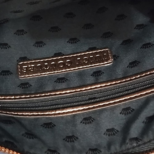 Juicy Couture metallic gold leather crossbody bag like new