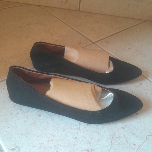 H&M ballerinas size 37 black like new, narrow fit