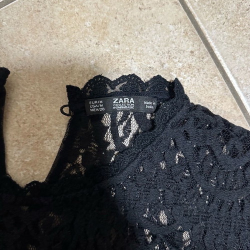 Zara black t-shirt size M like new