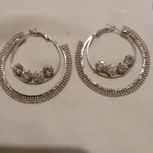 Earrings hoops with rhinestones like new, silver