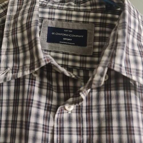 Oxford shirt like new, size M, black and brown