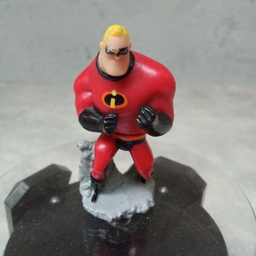 Mr Incredible collectible figure used, 2000s decade
