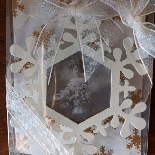 Vintage Christmas ornament frame metal snowflake new
