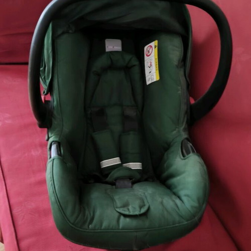 Foppa Pedretti baby car seat used, unisex cypress color
