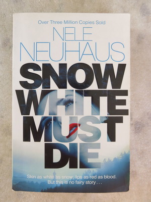 Βιβλίο Snow White Must Die μεταχειρισμένο, στα Αγγλικά