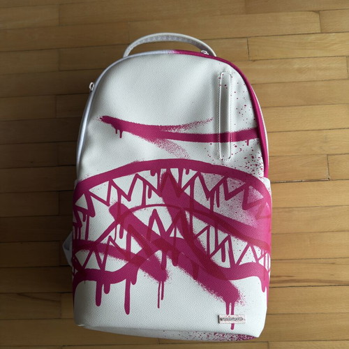 Sprayground backpack like new, white and pink
