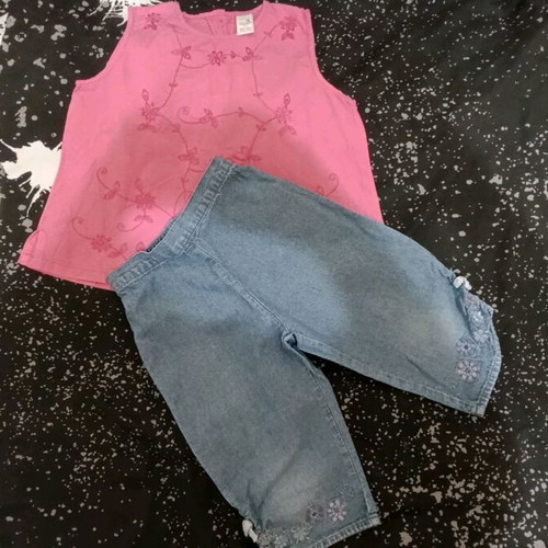 Lot of summer clothes for girls 2-3 years like new, 6 pcs