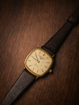 Longines Presence Swiss 1970 gold-plated women's watch used, brown
