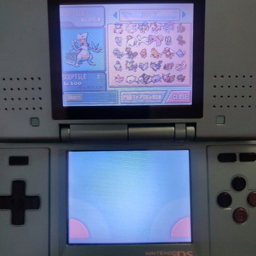 Pokemon Pearl game cartridge like new with shiny Pokemon and items